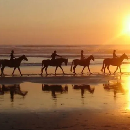 Guimil - Galicia Playa * Villarmayor (Galicia)